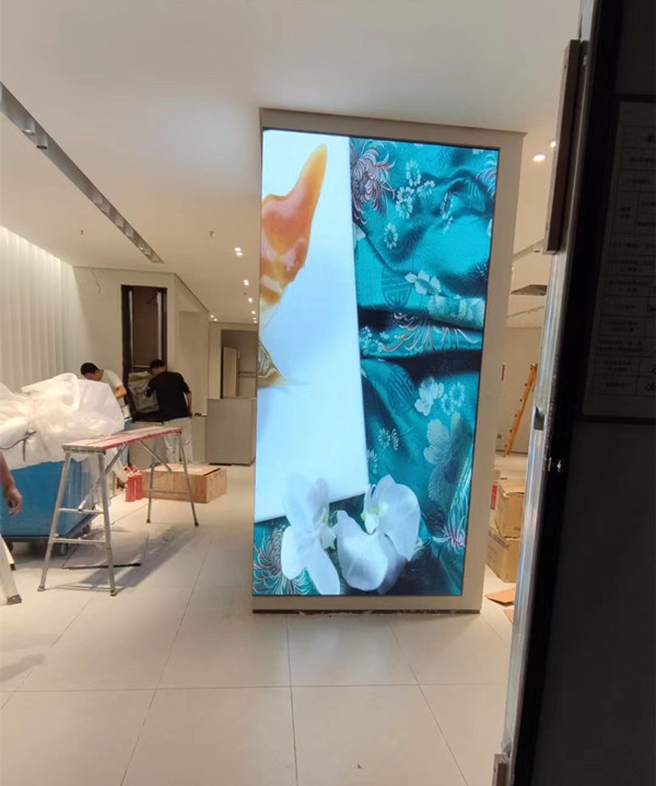 新疆商场门店转角LED显示屏